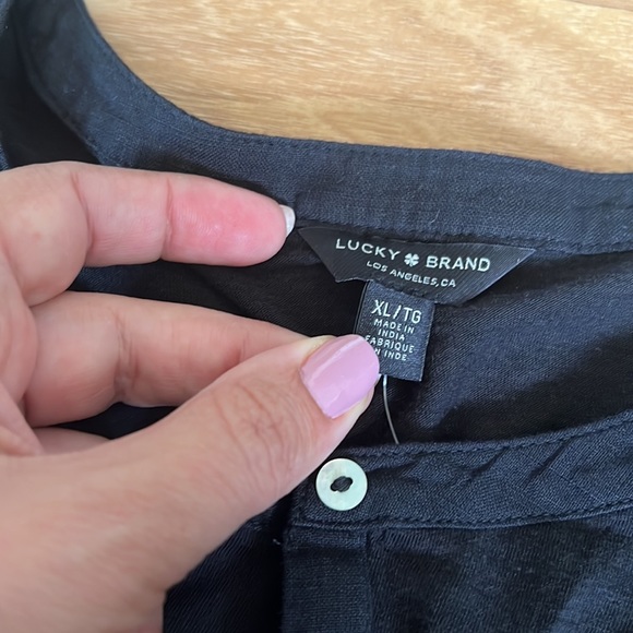 Lucky Brand Black Top - Picture 9 of 17